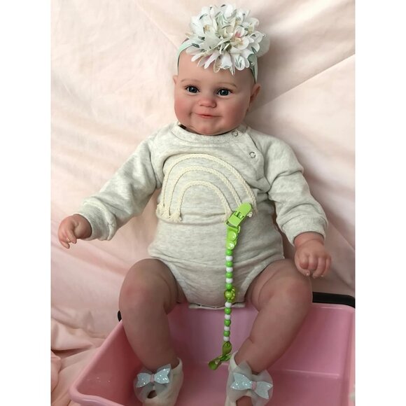 🆕 Reborn Baby Doll Grey Sweet Smile Full Body Silicone Vinyl Headband Flower - Picture 7 of 8